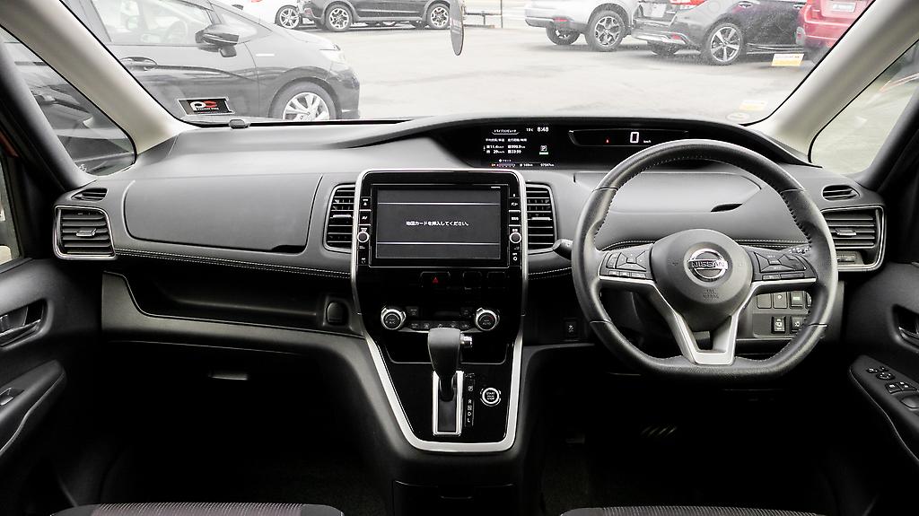 2017 Nissan Serena Highwaystar V-selection Heated seats image 326358