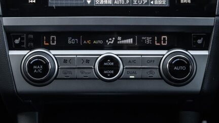 2015 Subaru Outback Limited AWD  Eyesight Leather image 324736