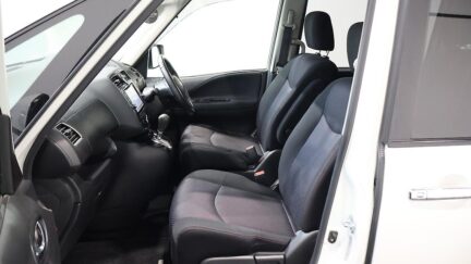 2013 Nissan Serena Hybrid Highway Star S V Aeromode image 326934