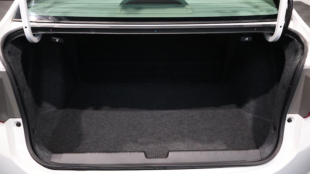 2015 Honda Grace Hybrid – Alloy Wheels image 323596