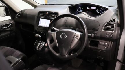2013 Nissan Serena image 323496