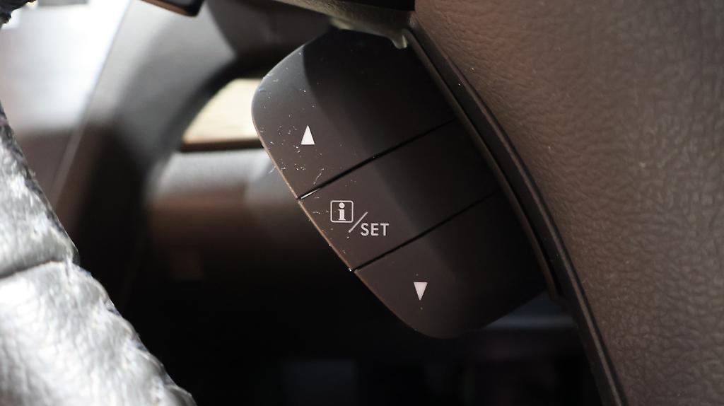 2012 Subaru Legacy Touring Wagon image 324469