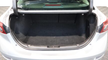 2017 Mazda Axela 15S, Reverse Camera, Push Start image 325690