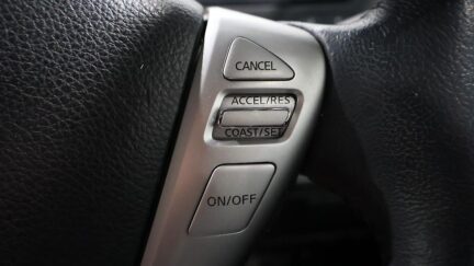 2013 Nissan Serena image 323502
