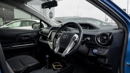 2014 Toyota Aqua X-Urban Body kit , Push start image 324908