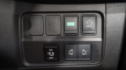 2017 Nissan Serena image 325025