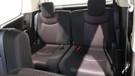 2013 Nissan Serena image 323492