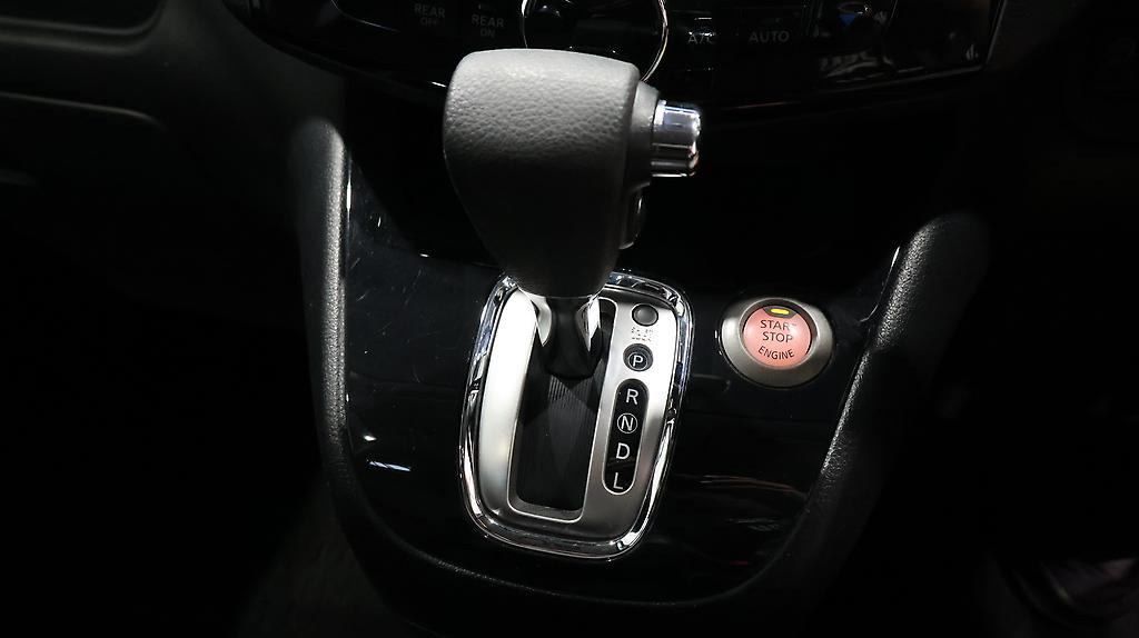 2012 Nissan Serena Hybrid Highway Star G S image 322810