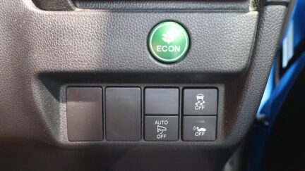 2015 Honda Fit Hybrid L Package image 324194