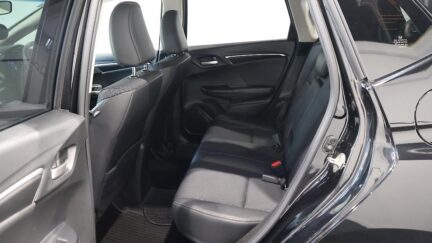 2015 Honda Fit Hybrid L-Package image 323280