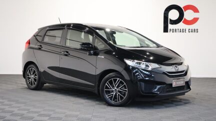 2015 Honda Fit Hybrid L-Package image 323272