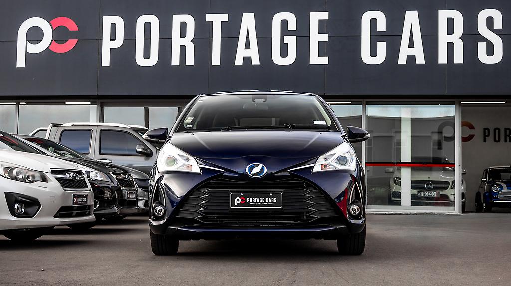 2018 Toyota Vitz Hybrid F Safety Edition image 324703