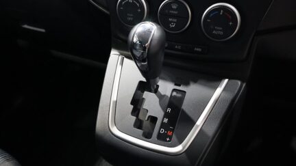 2012 Mazda Premacy 20S image 326322