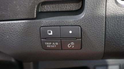 2013 Nissan Serena image 323504