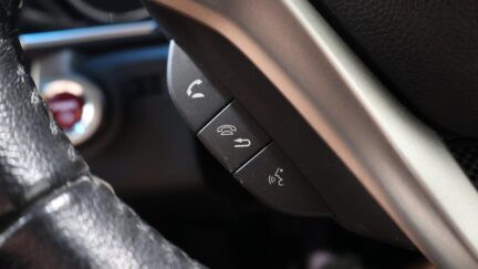 2015 Honda Grace Hybrid – Alloy Wheels image 323612