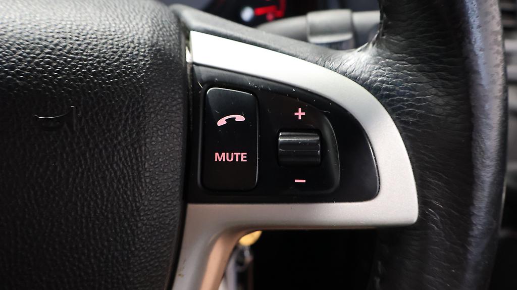 2008 Holden Commodore SV6 3.6P/5AT image 321566