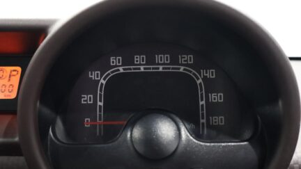 2012 Toyota Spade Alloy Wheels – Push Button Start image 326620