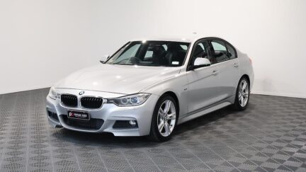 2013 Bmw 320i Motorsport image 326077