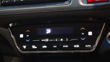 2015 Honda Vezel Hybrid Z image 326042
