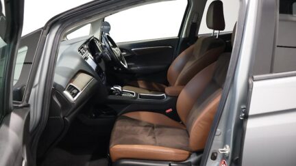 2016 Honda Shuttle Hybrid Z Style Edition image 324030