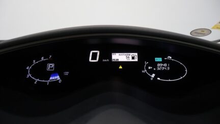 2014 Nissan Serena Highway Star S-Hybrid image 324168