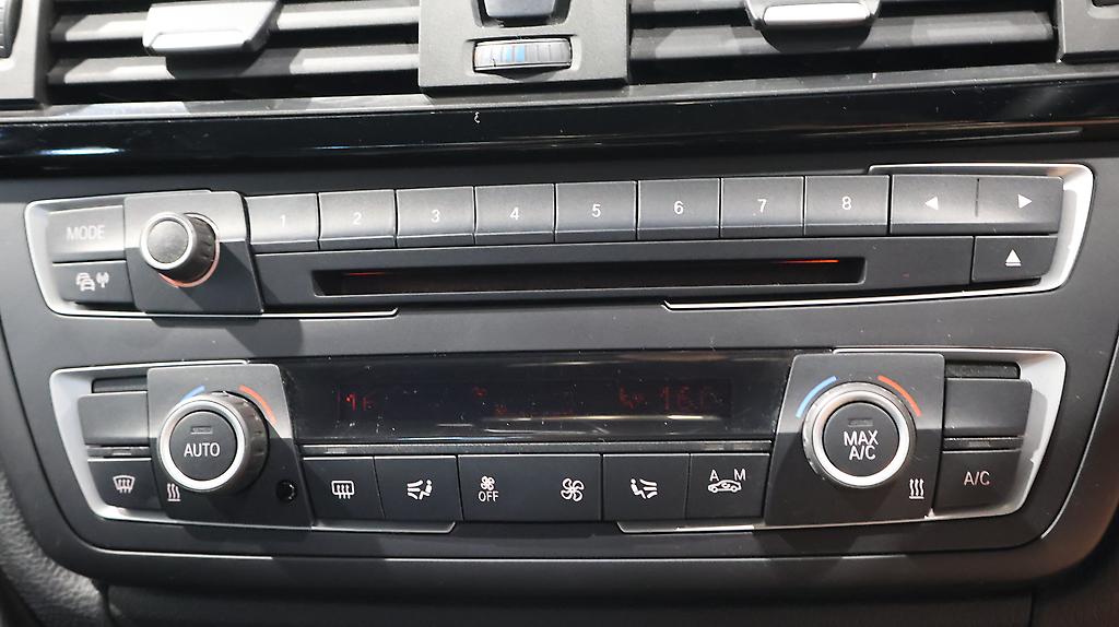 2013 Bmw 320i Motorsport image 326087