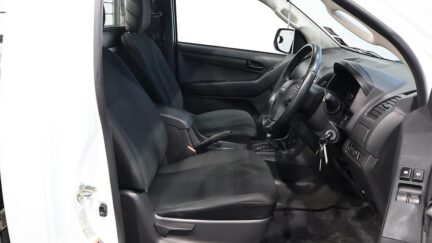 2017 Isuzu D-max LX SC 3.0D/6AT image 325273