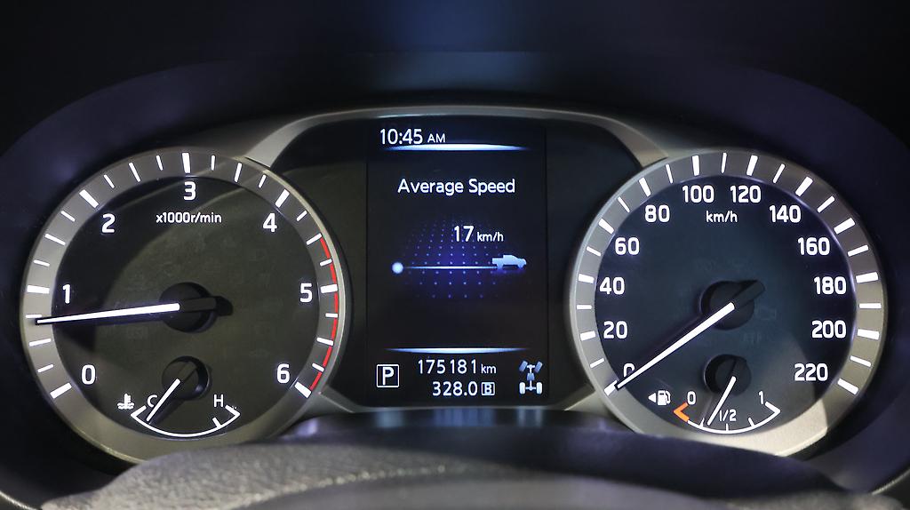 2015 Nissan Navara ST-X 2.3D/4WD/7AM/UT image 322514