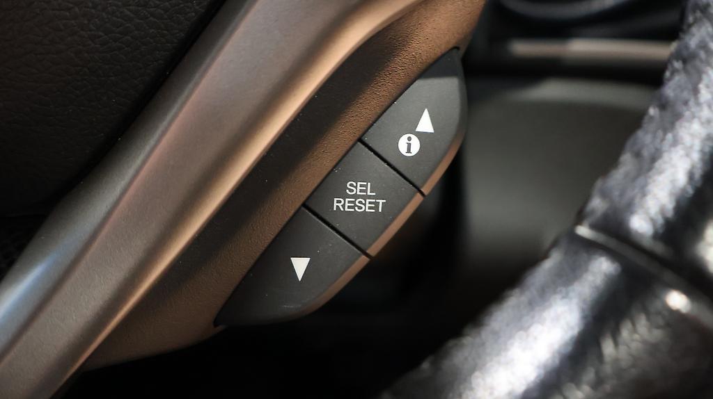 2015 Honda Grace Hybrid – Alloy Wheels image 323613