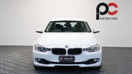 2014 Bmw 320i Low KMs Sedan image 325486