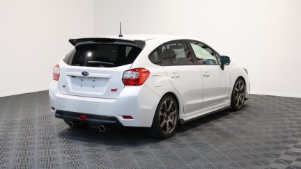 2013 Subaru Impreza Sport – Bodykit – Work Wheels image 323619