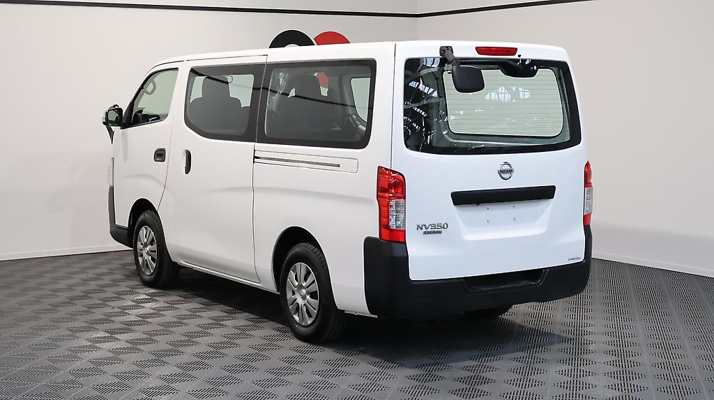 2018 Nissan Nv350 NV350 DX 4WD Caravan image 325752