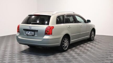 2004 Toyota Avensis image 323350