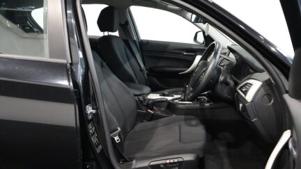 2013 Bmw 120i Sport Low KMS image 326385