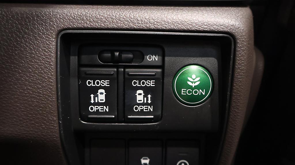 2014 Honda Odyssey Alloy Wheels – Cruise Control image 326599