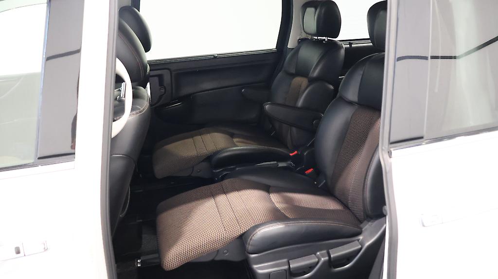 2012 Nissan Elgrand 2.5L Highway Star image 323986