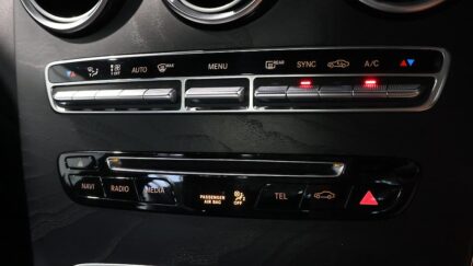 2016 Mercedes-benz Glc 220 NZ NEW GLC220D 2.1D/9AT/SW AMG image 322875