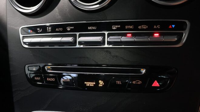 2016 Mercedes-benz Glc 220 NZ NEW GLC220D 2.1D/9AT/SW AMG image 322536