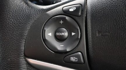 2013 Honda Fit Hybrid L Package image 321363