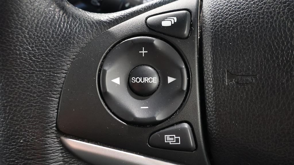 2013 Honda Fit Hybrid L Package image 321363