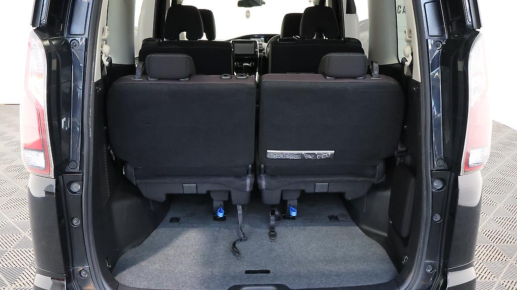 2016 Nissan Serena Highway Star image 321421