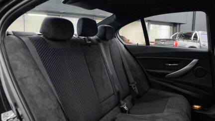 2013 Bmw 320i M sport image 326134