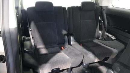 2012 Toyota Vellfire 2.4Z image 323734