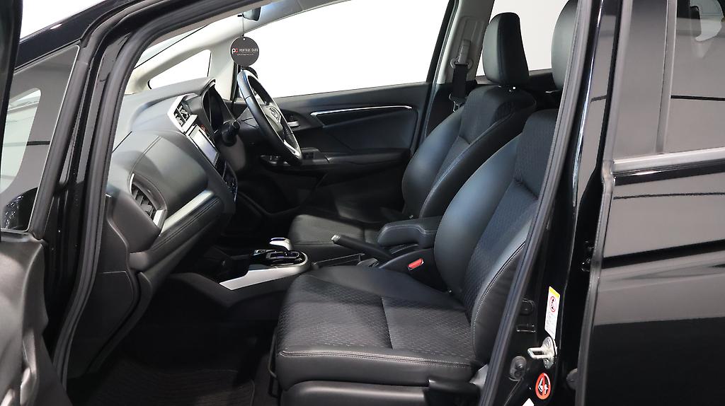 2015 Honda Fit Hybrid L-Package image 323279