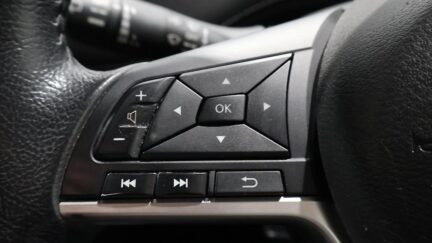 2016 Nissan Serena Hybrid Highway Star image 323480