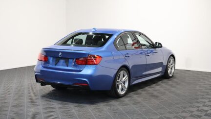 2012 Bmw 320i Motorsport image 325621