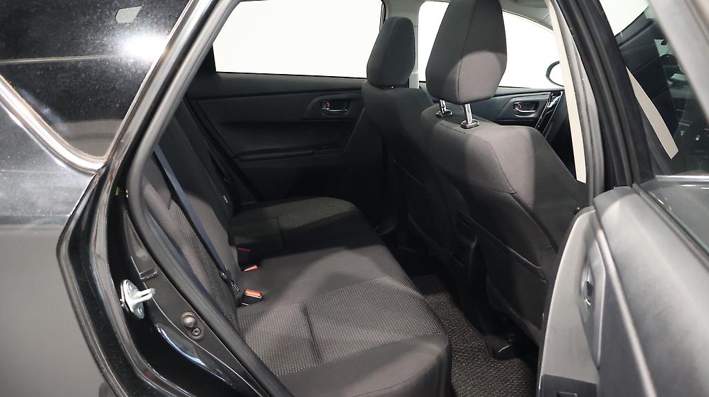2016 Toyota Auris 150X S-Package image 326732