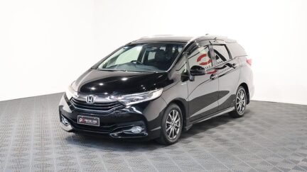 2016 Honda Shuttle Hybrid image 324522