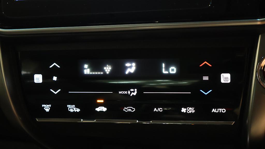 2015 Honda Grace Hybrid – Alloy Wheels image 323606