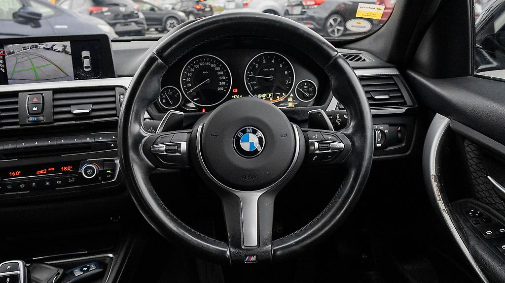 2013 Bmw 320i M sport image 326133